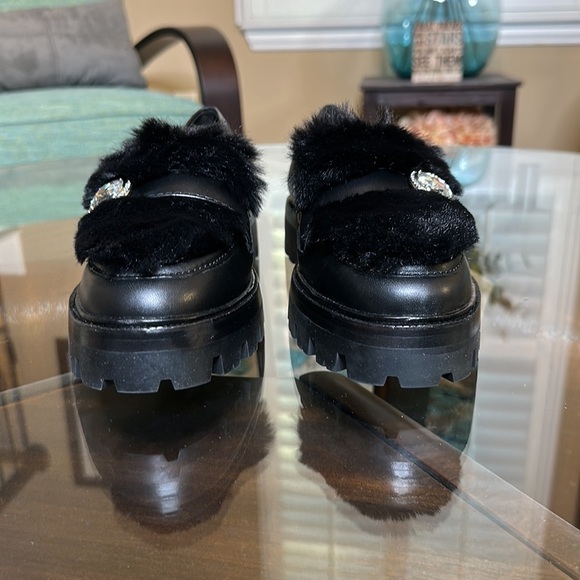 NWOB 🔥 Kate Spade Posh Winter Black‎ Leather Faux Fur Preppy Loafers Size 8 - Picture 10 of 15